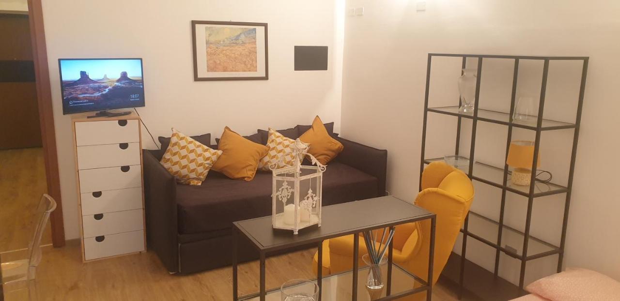 Isola Dal Verme Flat Appartement Milaan Buitenkant foto