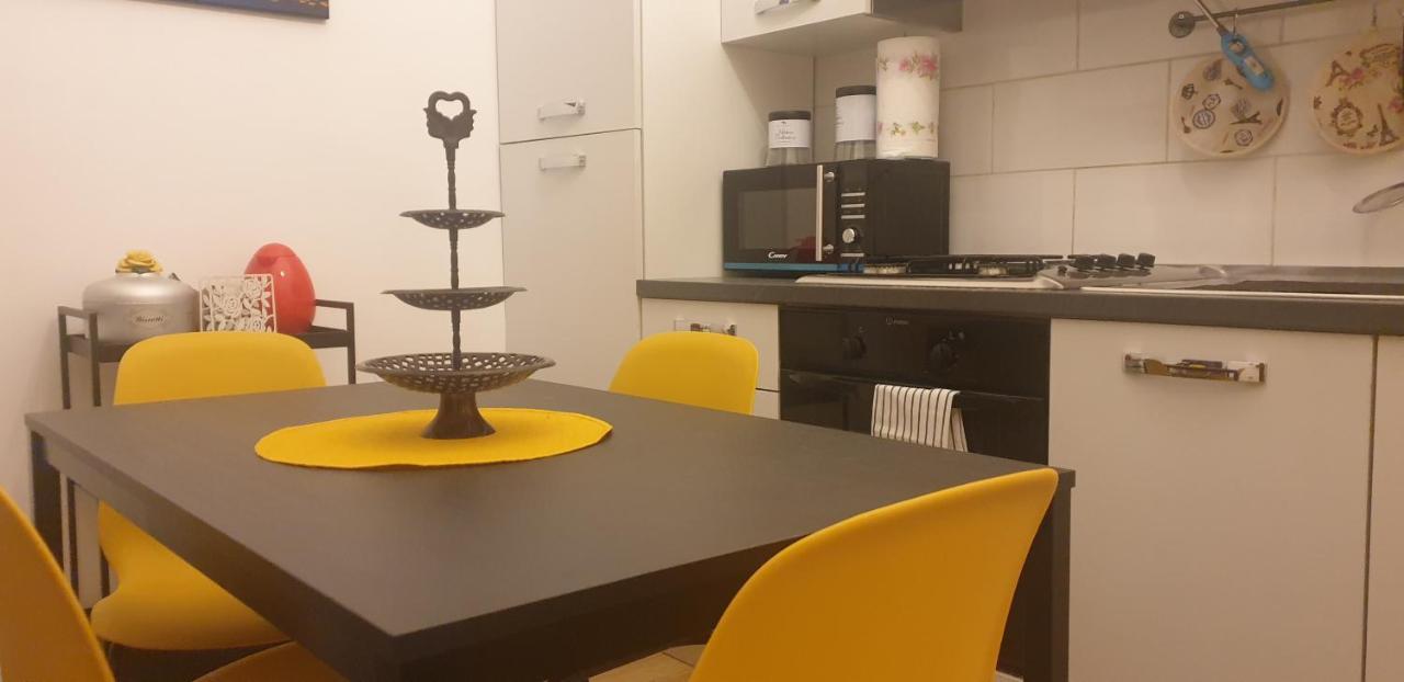 Isola Dal Verme Flat Appartement Milaan Buitenkant foto