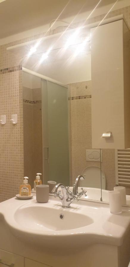 Isola Dal Verme Flat Appartement Milaan Buitenkant foto